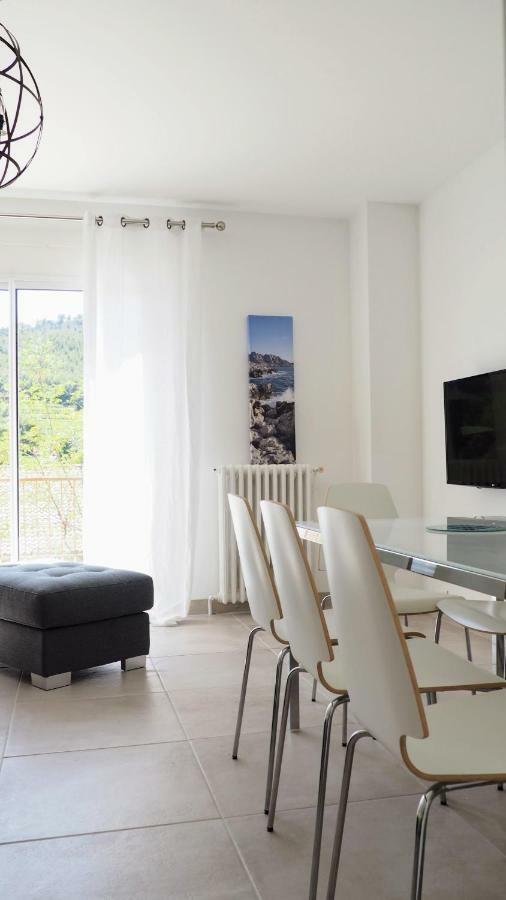 L'Angeannie Villa Roquefort-la-Bédoule Buitenkant foto